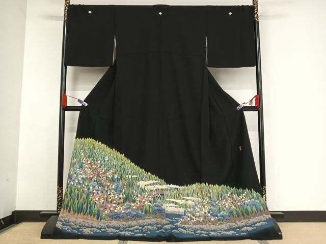 平和屋着物●本加賀友禅作家 高野富夫 黒留袖 樹林風景飛鳥文 ロング丈 正絹 AABA5058np