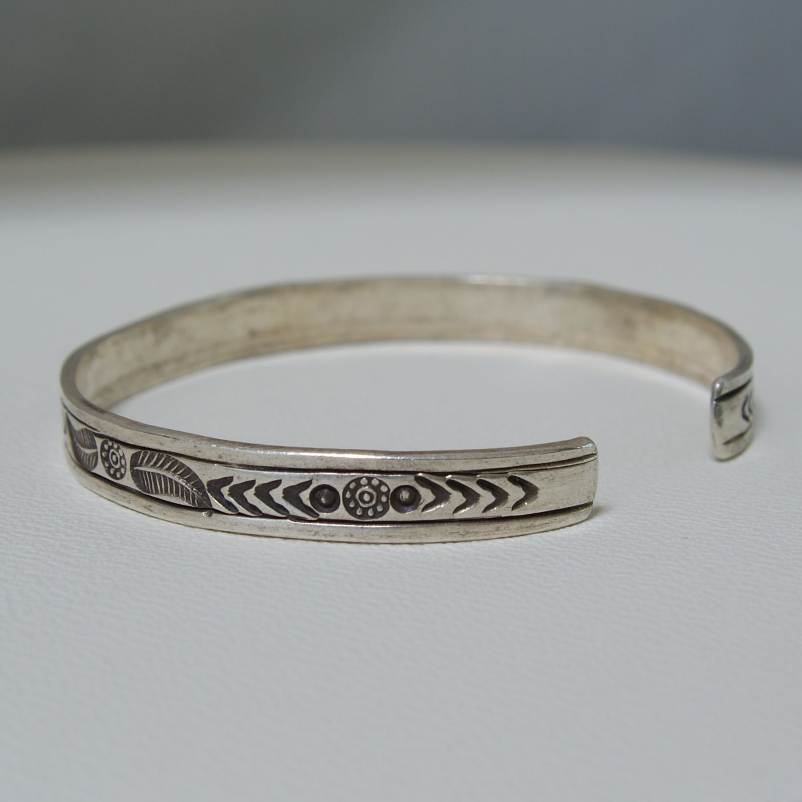 カレンシルバーバングル KAREN SILVER カレン族[KAB001] カレンシルバー バングル ユニセックス KAREN SILVER BANGLE