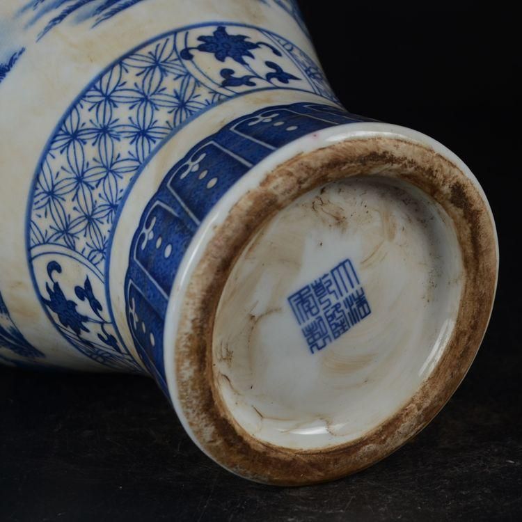 景徳鎮 美品 黄色魚尾花瓶 置物 アンティーク磁器 景徳鎮 美品 黄色魚尾花瓶 置物 アンティーク磁器 美術品