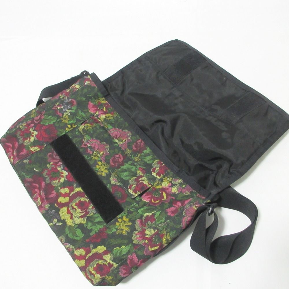 美品 GREGORY グレゴリー 旧ロゴ ガーデンタペストリー