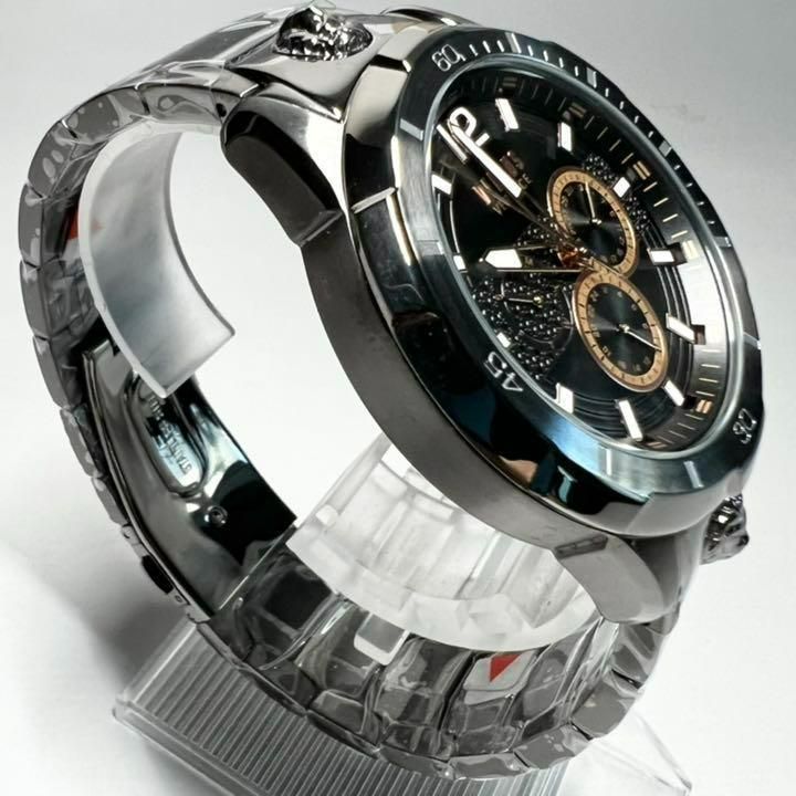 【新品】ヴェルサス/ヴェルサーチ 定価4万円 メタリックブラック メンズ腕時計ぴーくんの腕時計