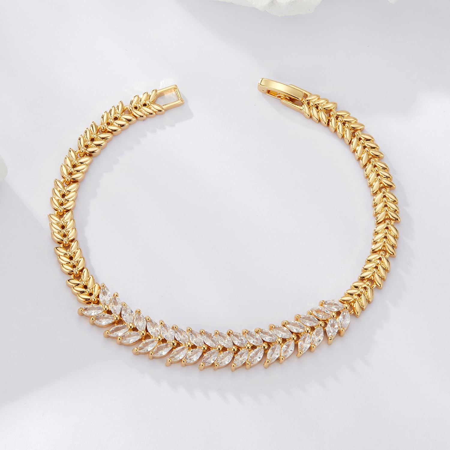 E0040 レディース ゴールド ブレスレット 葉っぱモチーフ シンプルリッチ 在庫処分】ブレスレット レディース カラフル ジルコン 葉っぱ