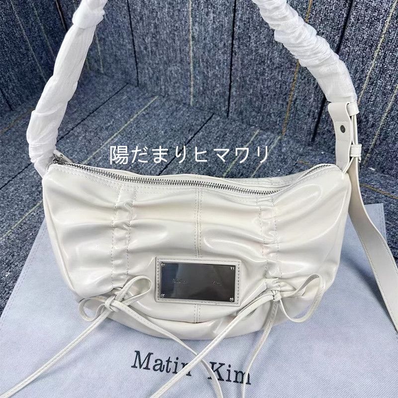 Matin Kim HALF SHIRRINGリボンラウンドバッグ ホワイト