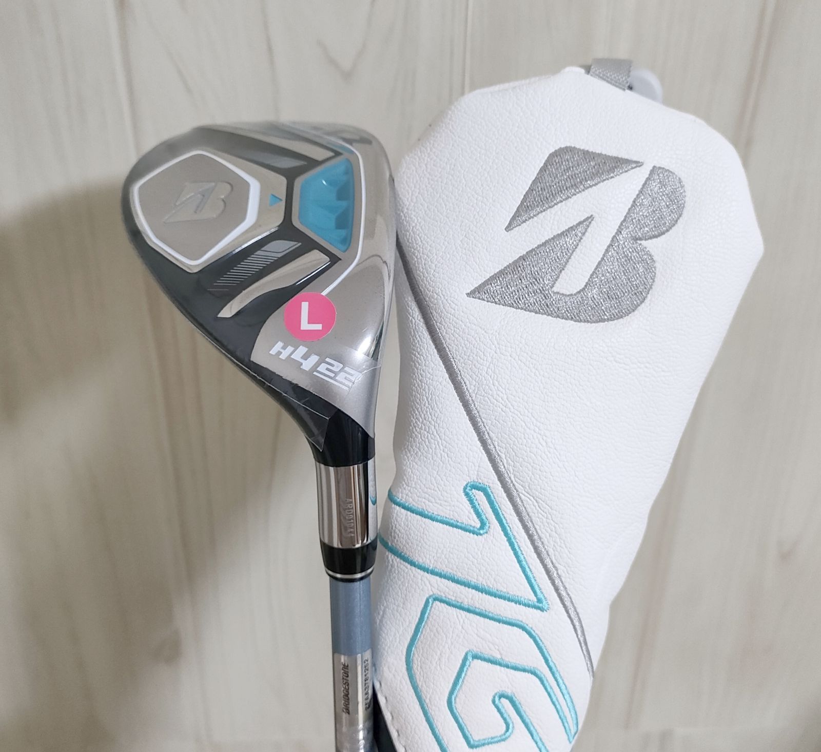 新品】レディース JGR ユーティリティ 4U 純正カーボンL ヘッドカバー  