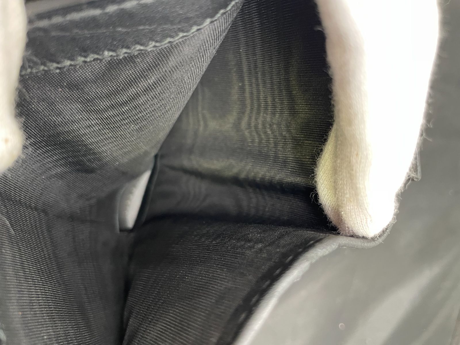 GGスプリーム 二つ折り財布