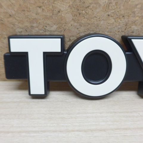 TOYOTA トヨタ純正 ランドクルーザー フロントエンブレム ランクル 未