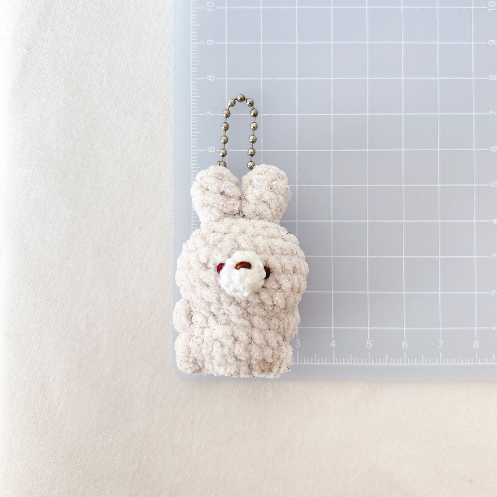 かぎ針編み ミニうさぎのあみぐるみストラップ - メルカリ