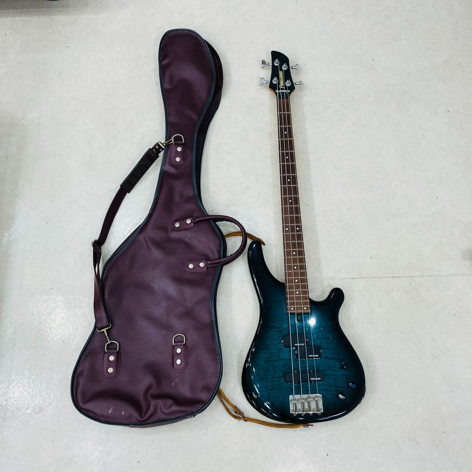 A FERNANDES プレシジョンベース フェルナンデス 楽器 ギター