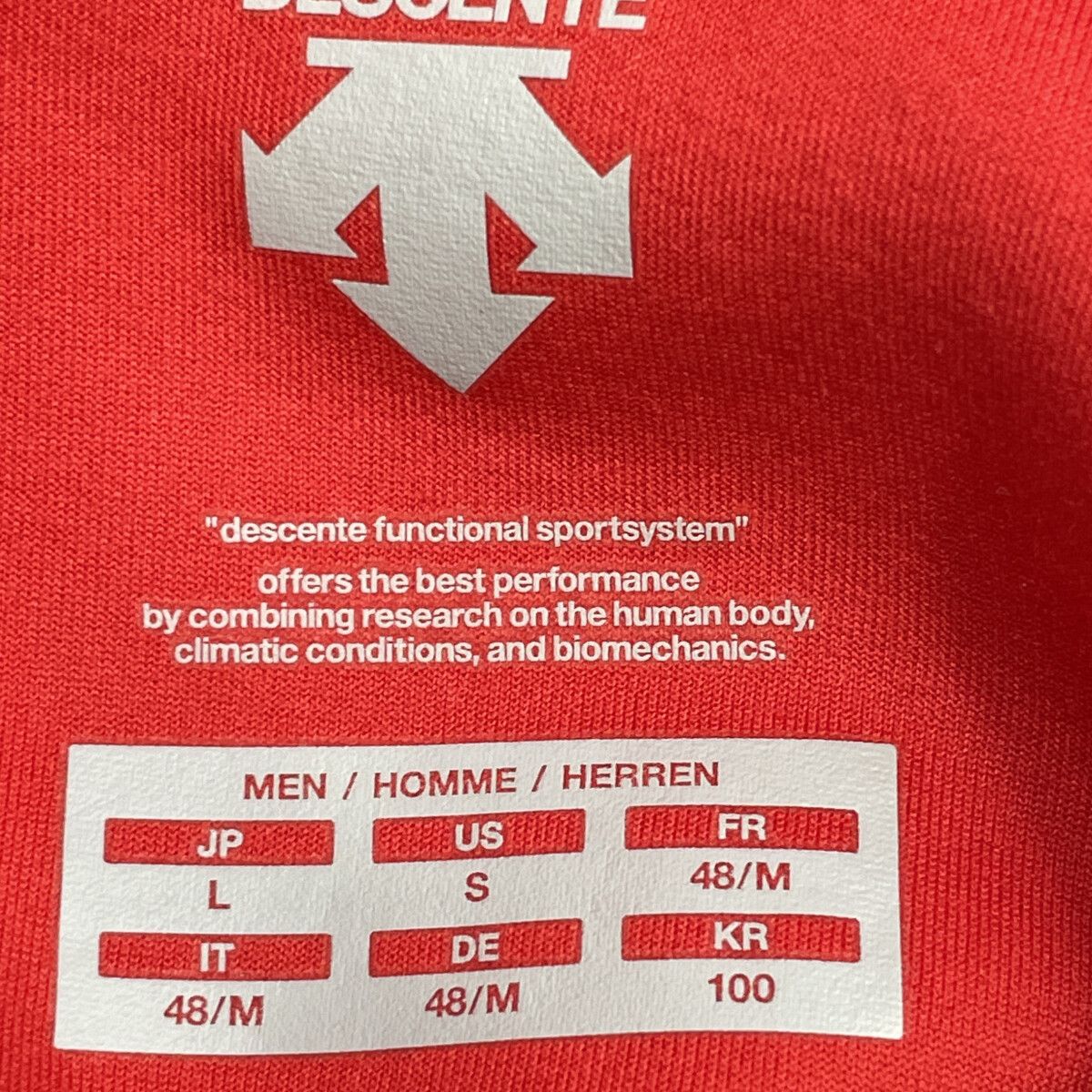 DESCENTE デサント DIA2750 ﾚｯﾄﾞ ｵﾙﾃﾗｲﾝ ﾊﾟﾗﾍﾑ ﾌﾚｯｸｽ ﾌｰﾃﾞｨ ﾊﾟｰｶｰ L  