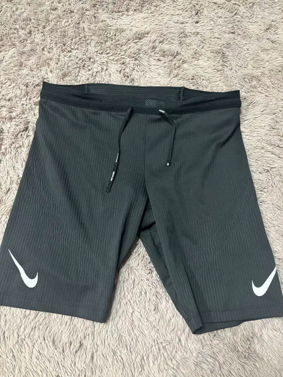 XL NIKE ナイキ エアロスイフトタイズ ブラック