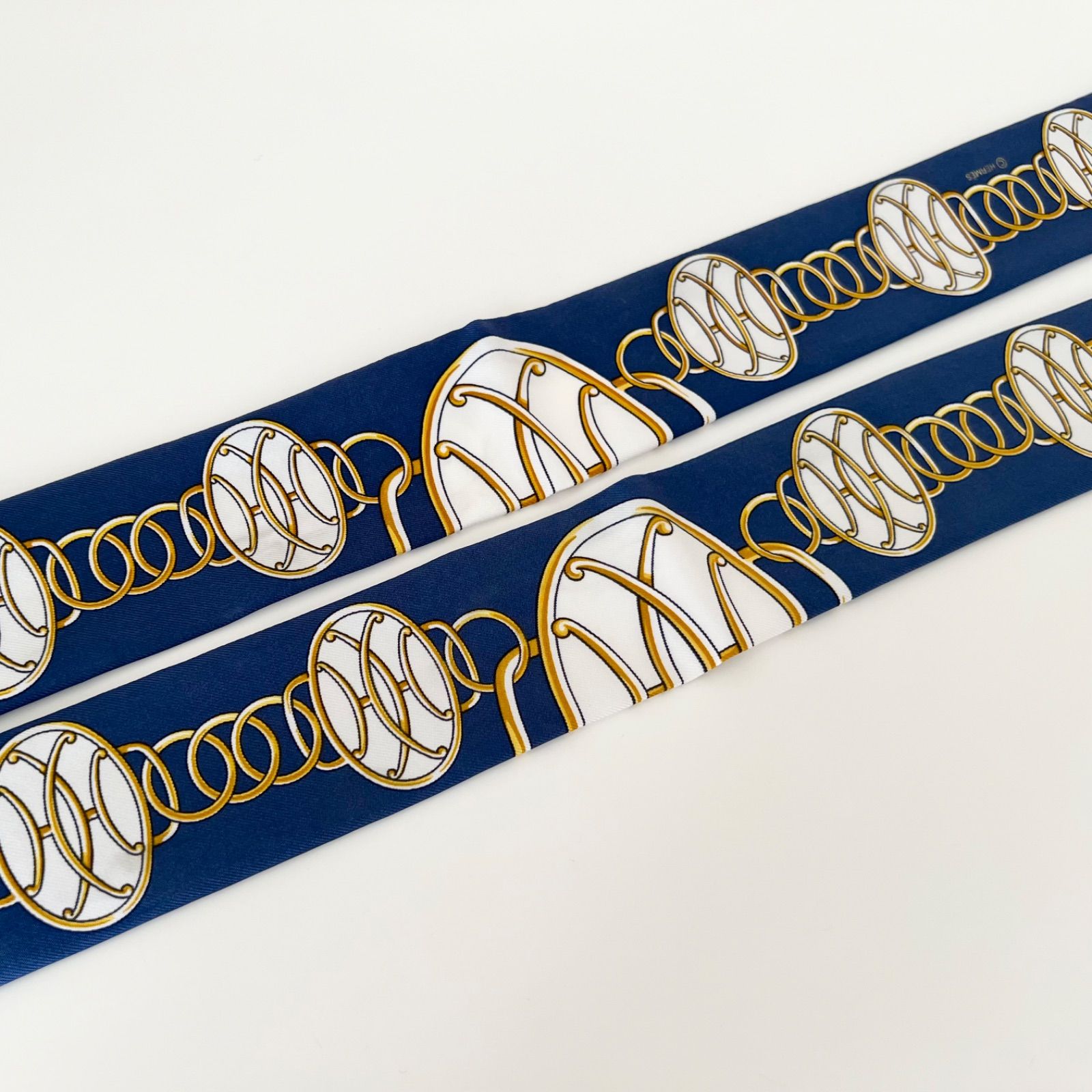 【美品！早い者勝ち！】HERMES　ツイリー リフトプロフィール ネイビー HERMES - エルメス 美品 リフトプロフィール ツイリーの通販 by