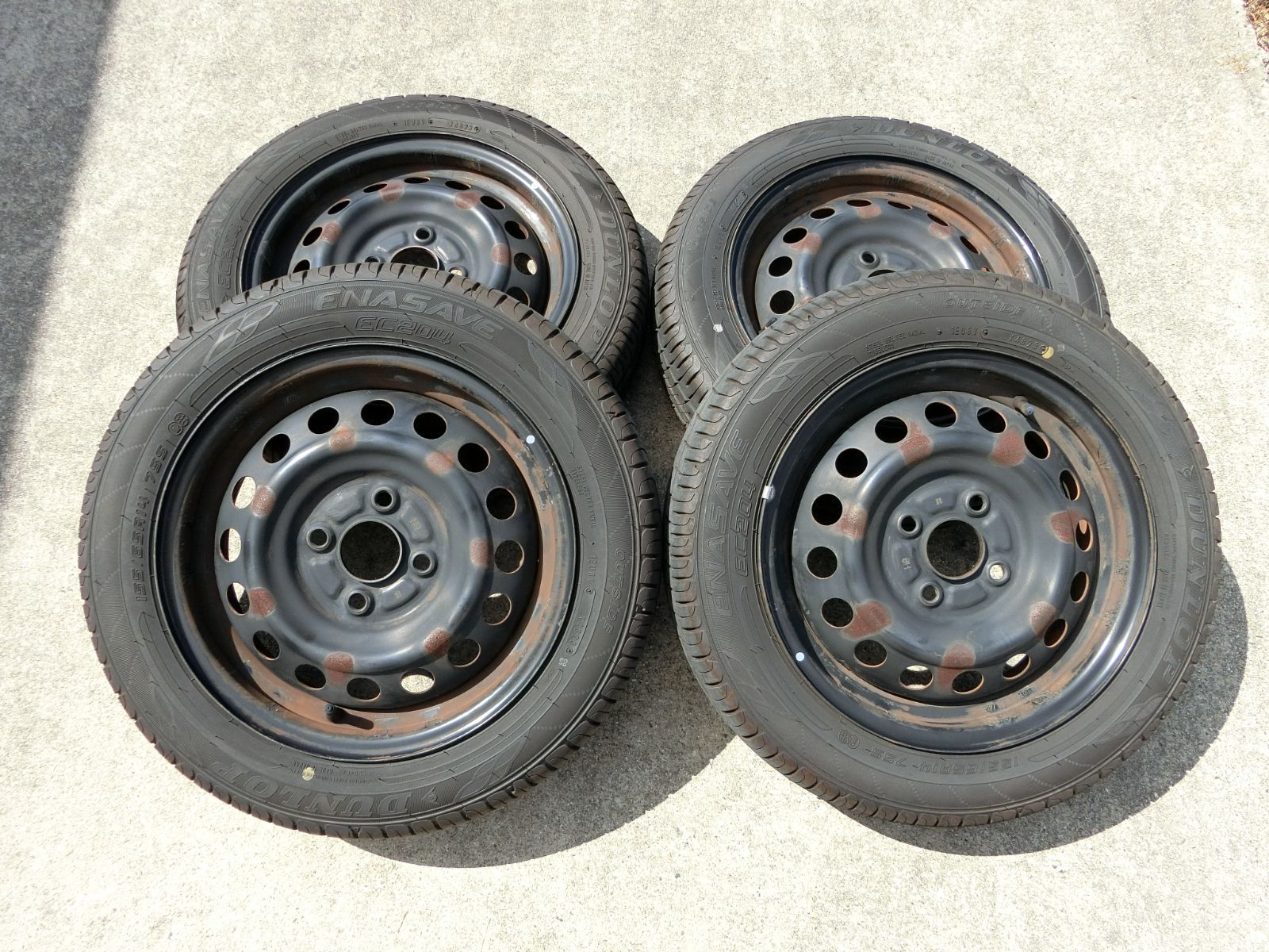 804] 14インチ スチールホイール 14×4.5J PCD100 ハブ径 約56mm