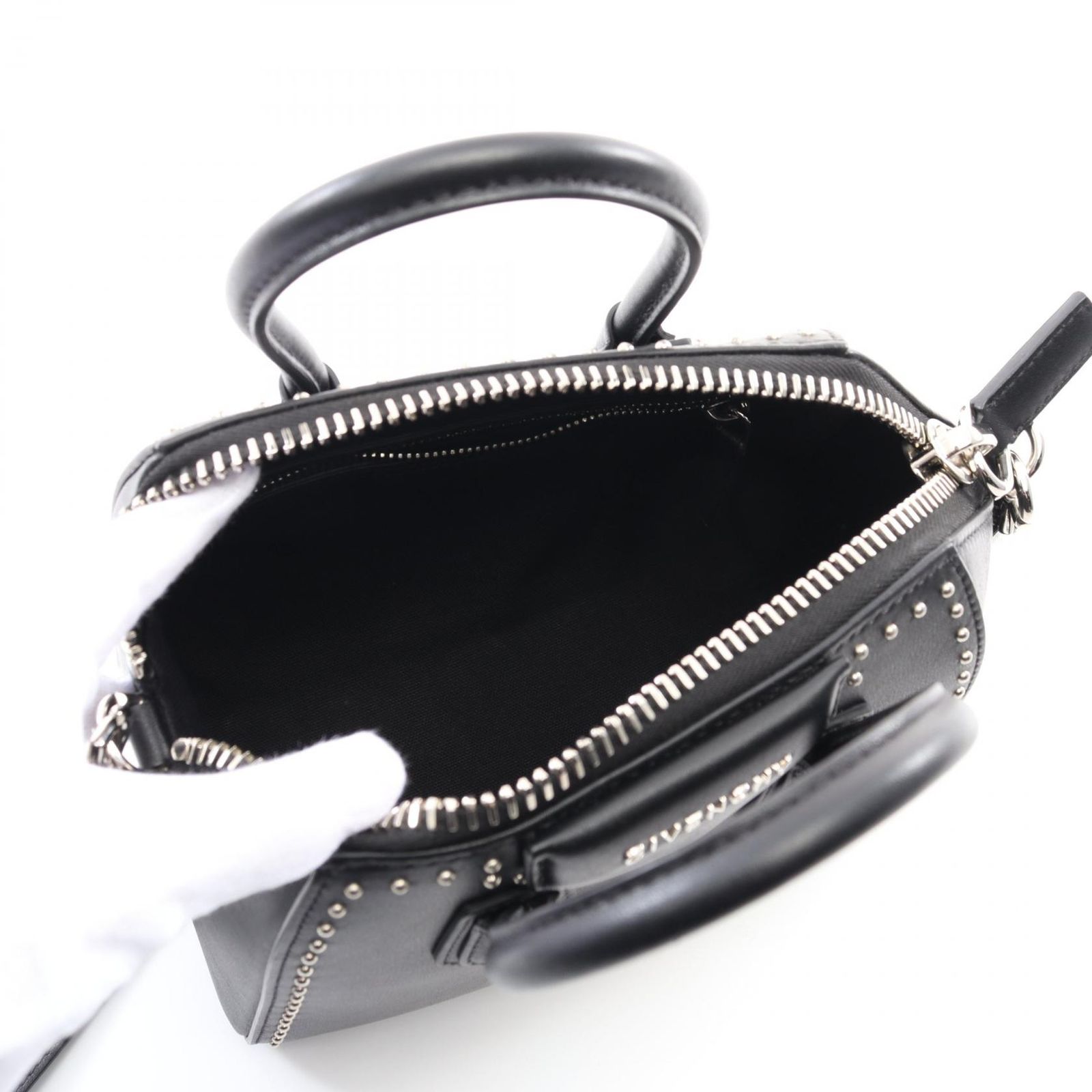 楽天市場】GIVENCHY(ジバンシィ) Mini Antigona Sport Bag In