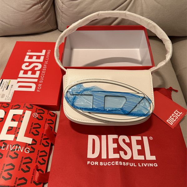 新品未使用 DIESELディーゼル 1DR キャンバス ショルダーバッグ