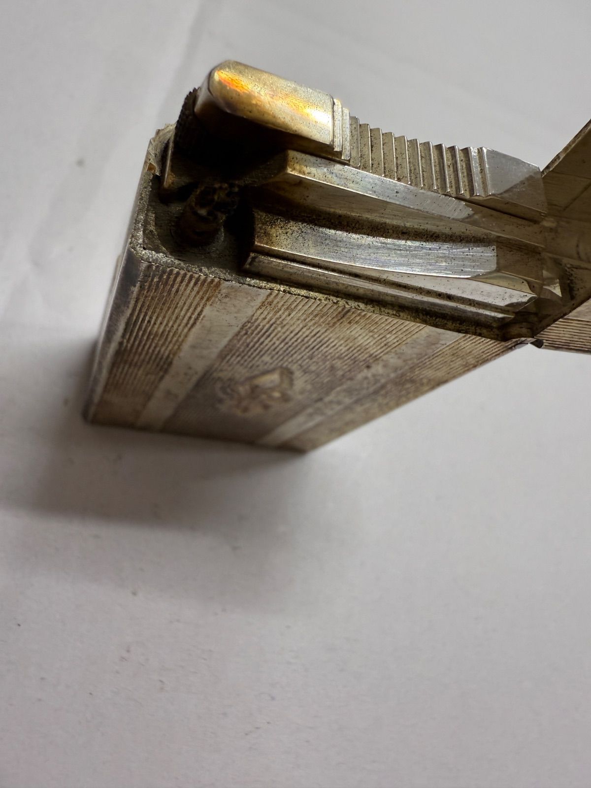 エステー デュポン