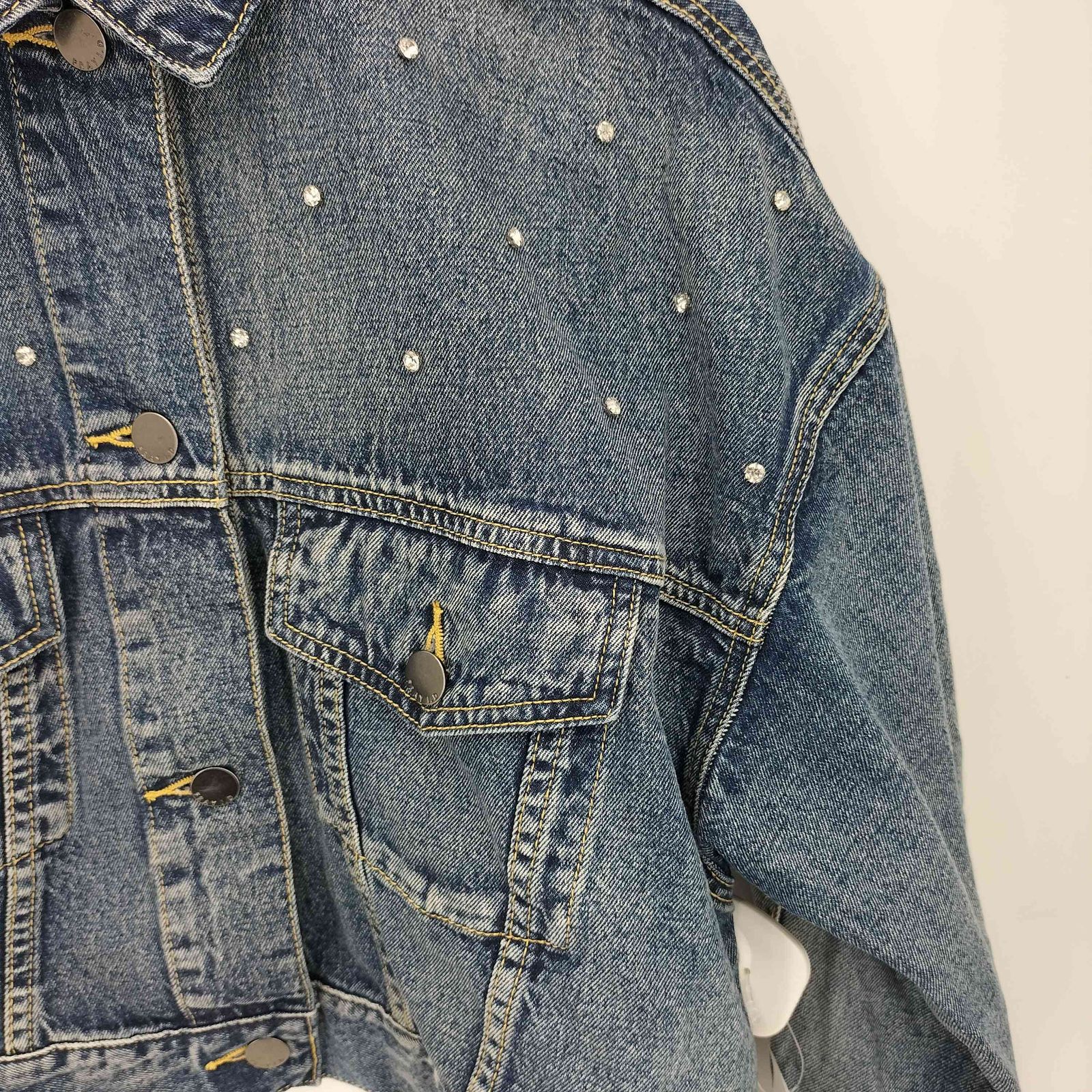 新作！FRAY I.D ショート丈オーバービジューデニムジャケット FRAY I.D (セール50%OFF) / フレイアイディー ショート丈