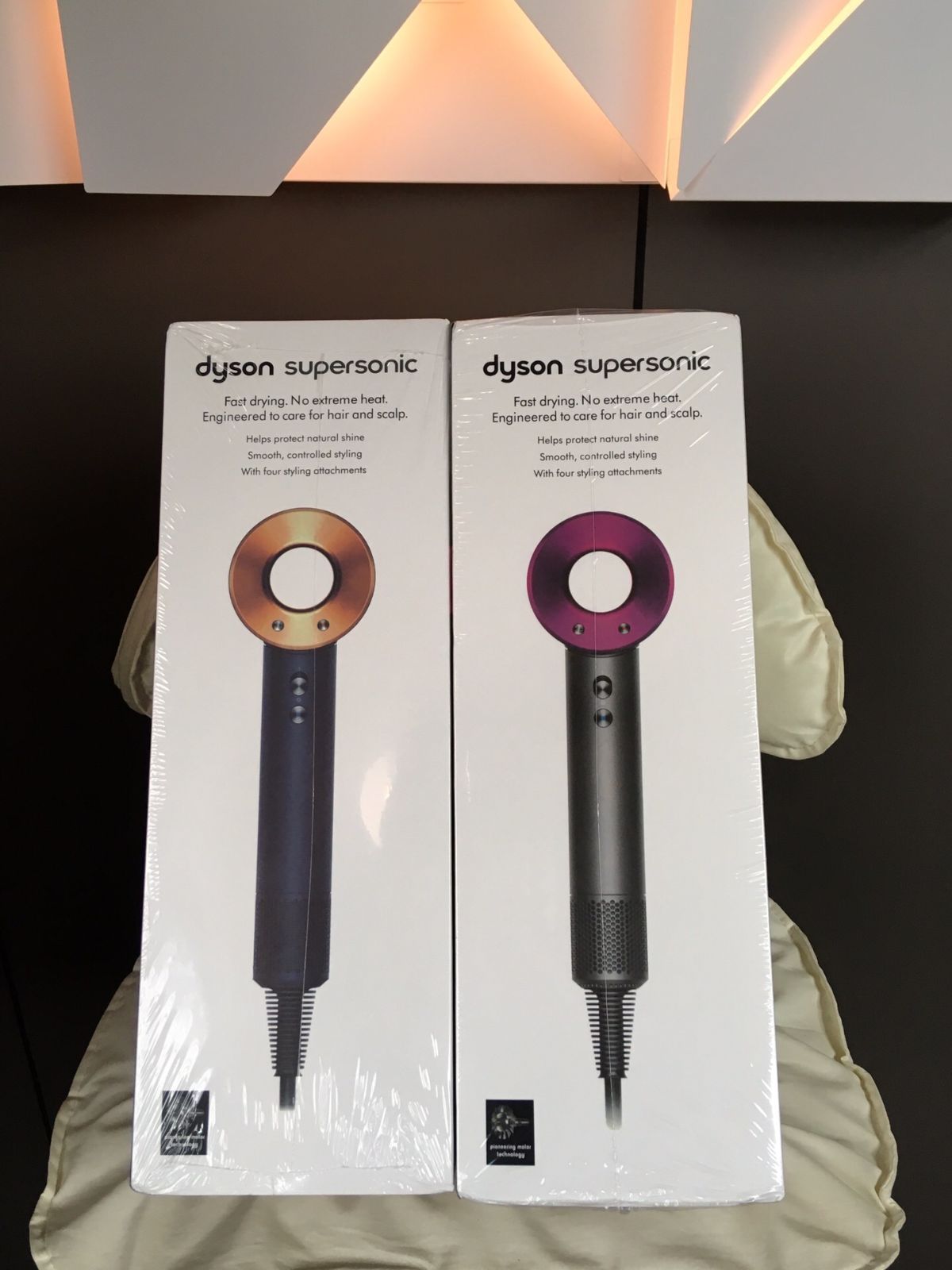 ☆dyson / ダイソン Dyson Supersonic Nural Shineヘア