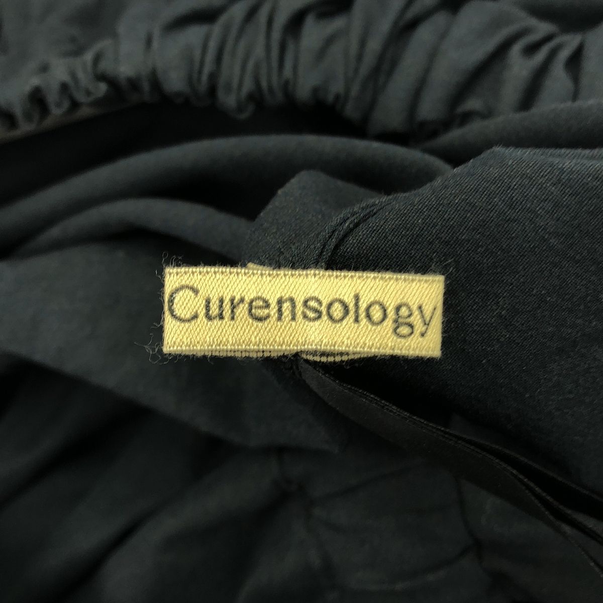 Curensology カレンソロジー オフショルダーオールインワン