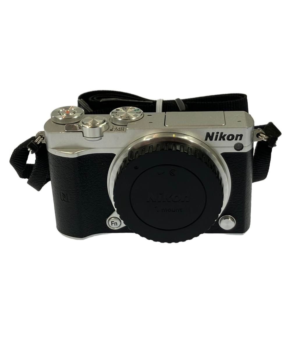 ニコン ミラーレス一眼カメラ 1 J5 トリプルレンズキット Nikon