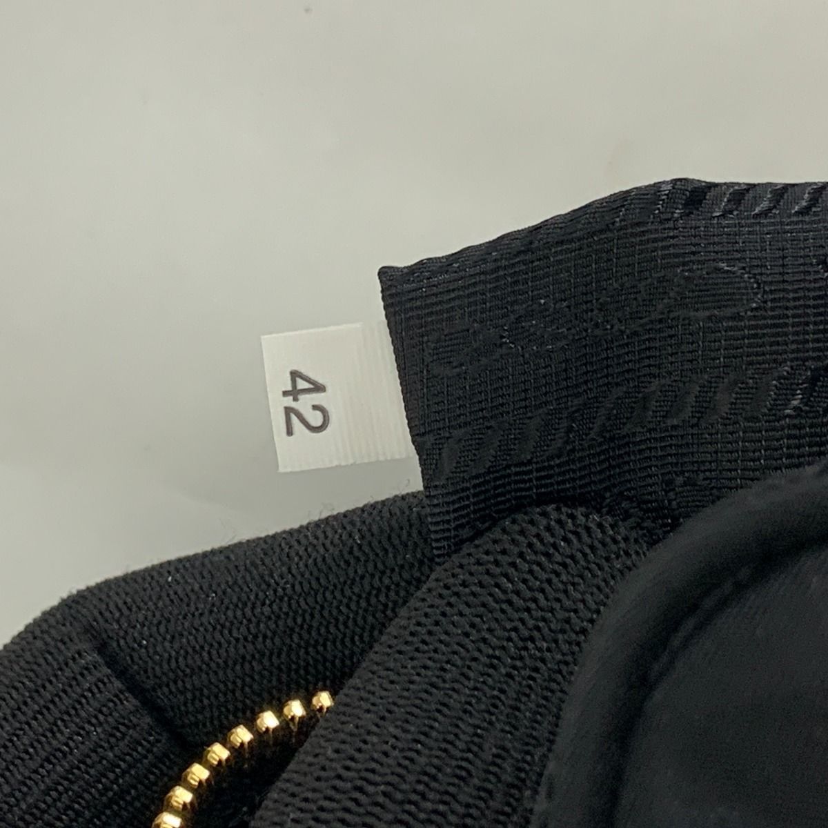 〇〇PRADA プラダ 刺繍 ナイロン 化粧ポーチ ポーチ ブラック Brand  