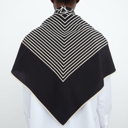 TOTEME 大判 モノグラム シルク スカーフ Venezia モノグラム