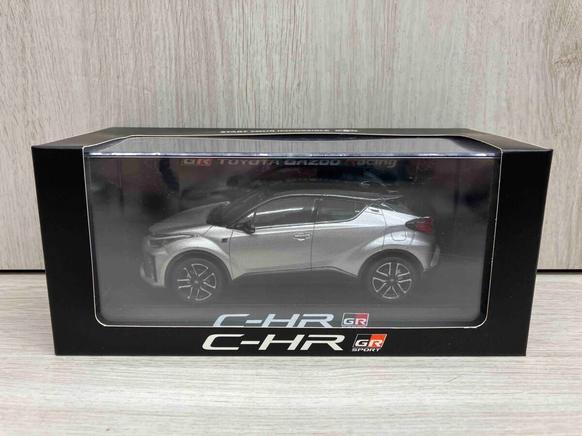 TOYOTA  C-HR GR SPORT  ミニカー　1/30スケール　ダイキャスト製