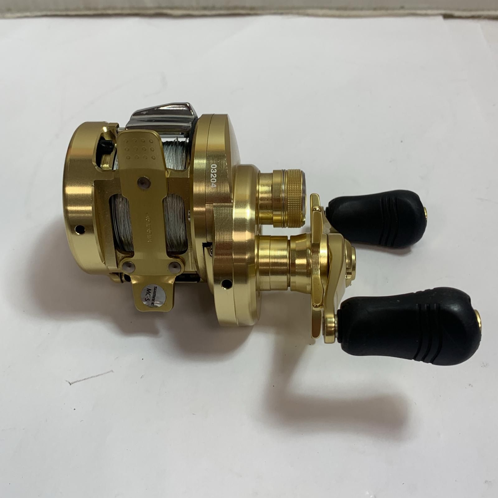 SHIMANO シマノ 14カルカッタコンクエスト200 ベイトリール キズ
