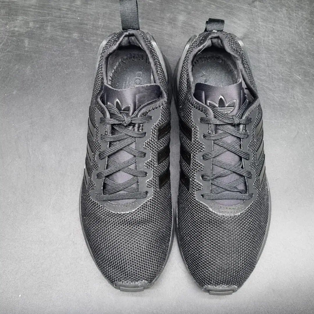 adidas(アディダス) zx フラックス スニーカー 240_ - メルカリ adidas(アディダス) zx フラックス スニーカー 240_ - メルカリ