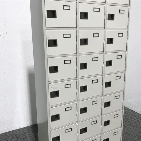 シューズロッカー