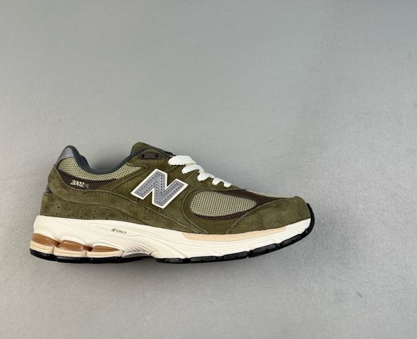 New Balance ML2002