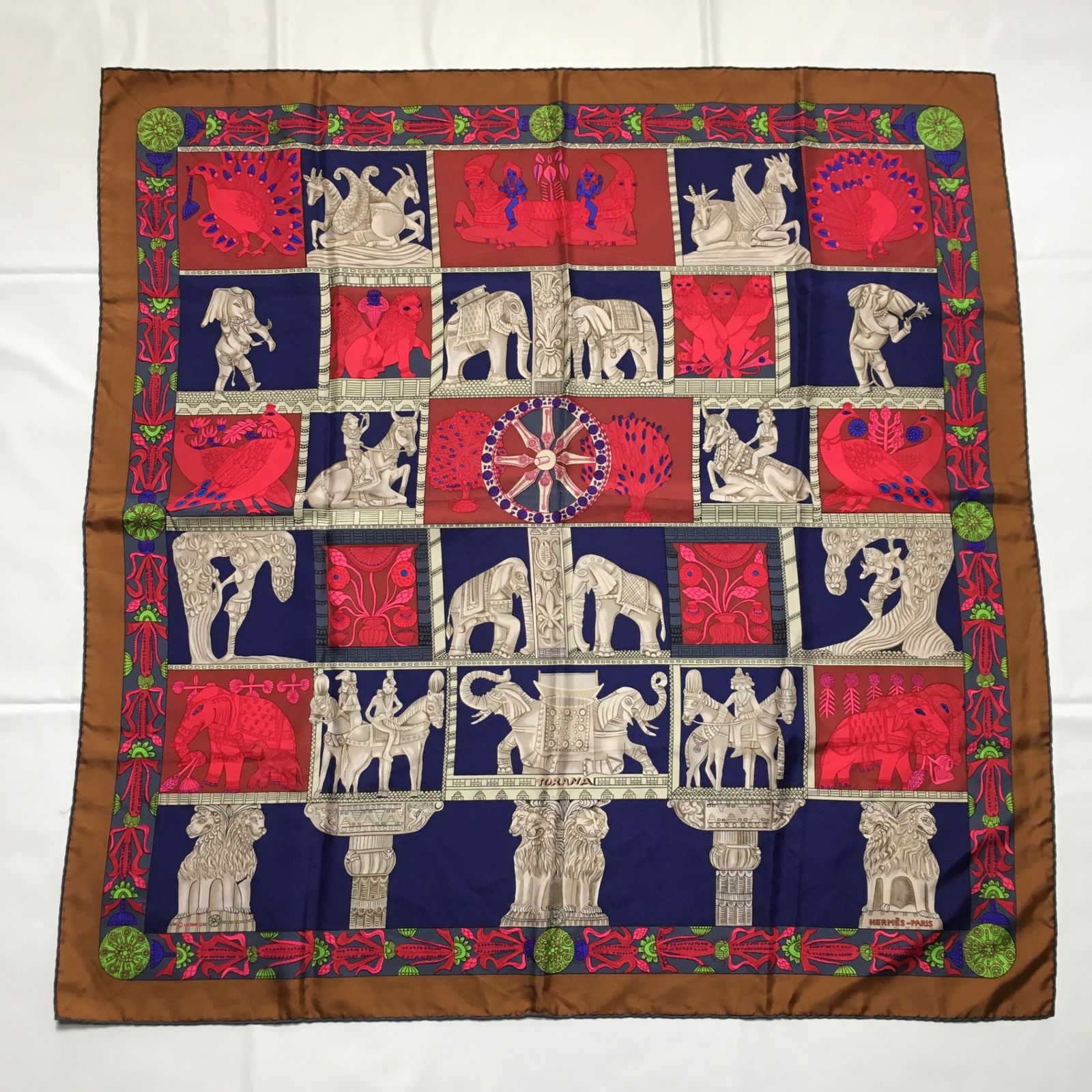 2506-81｜美品｜エルメス カレ 90 スカーフ シルク マルチカラー 2506-81｜美品｜エルメス カレ 90 スカーフ シルク マルチカラー