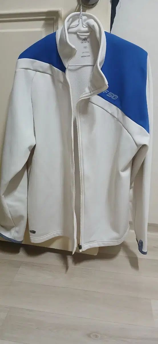 【雷市場（ポンジャン）商品韓国直送】 メンズファッション adidas(アディダス) 裏起毛 フリース ジャケット ブルゾン
