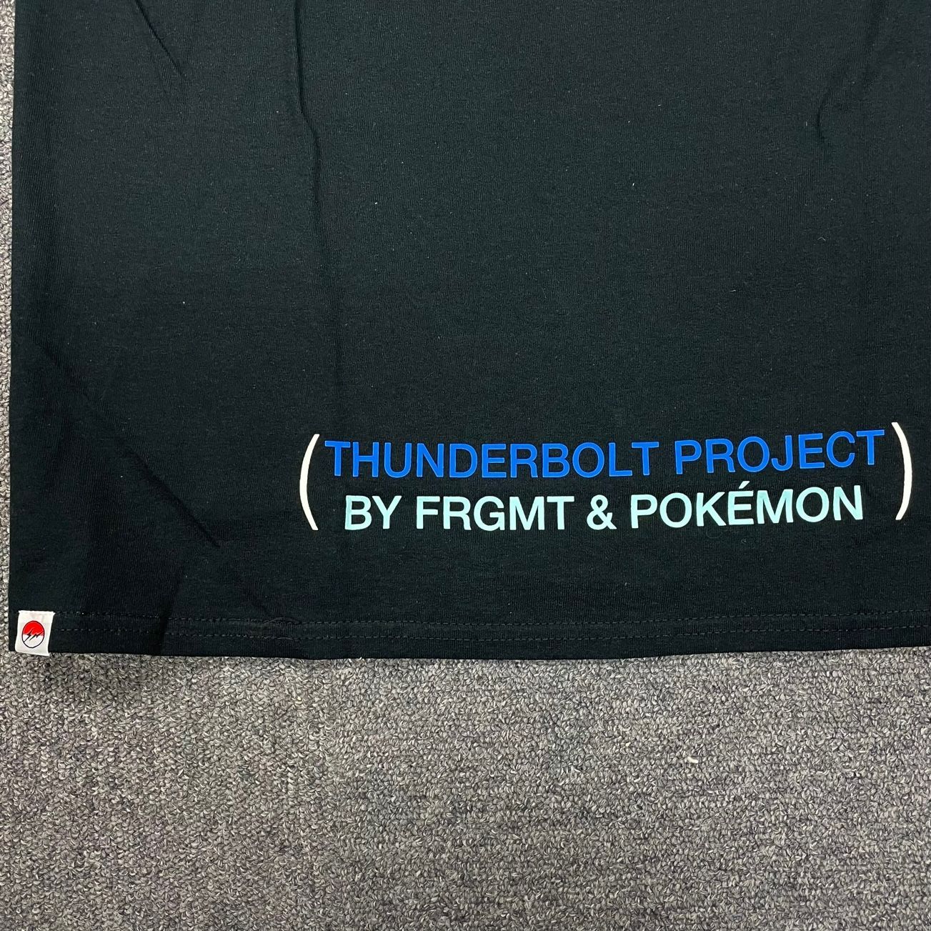 定価11000円 未使用 FRAGMENT DESIGNT Pokemon 21SS THUNDERBOLT 