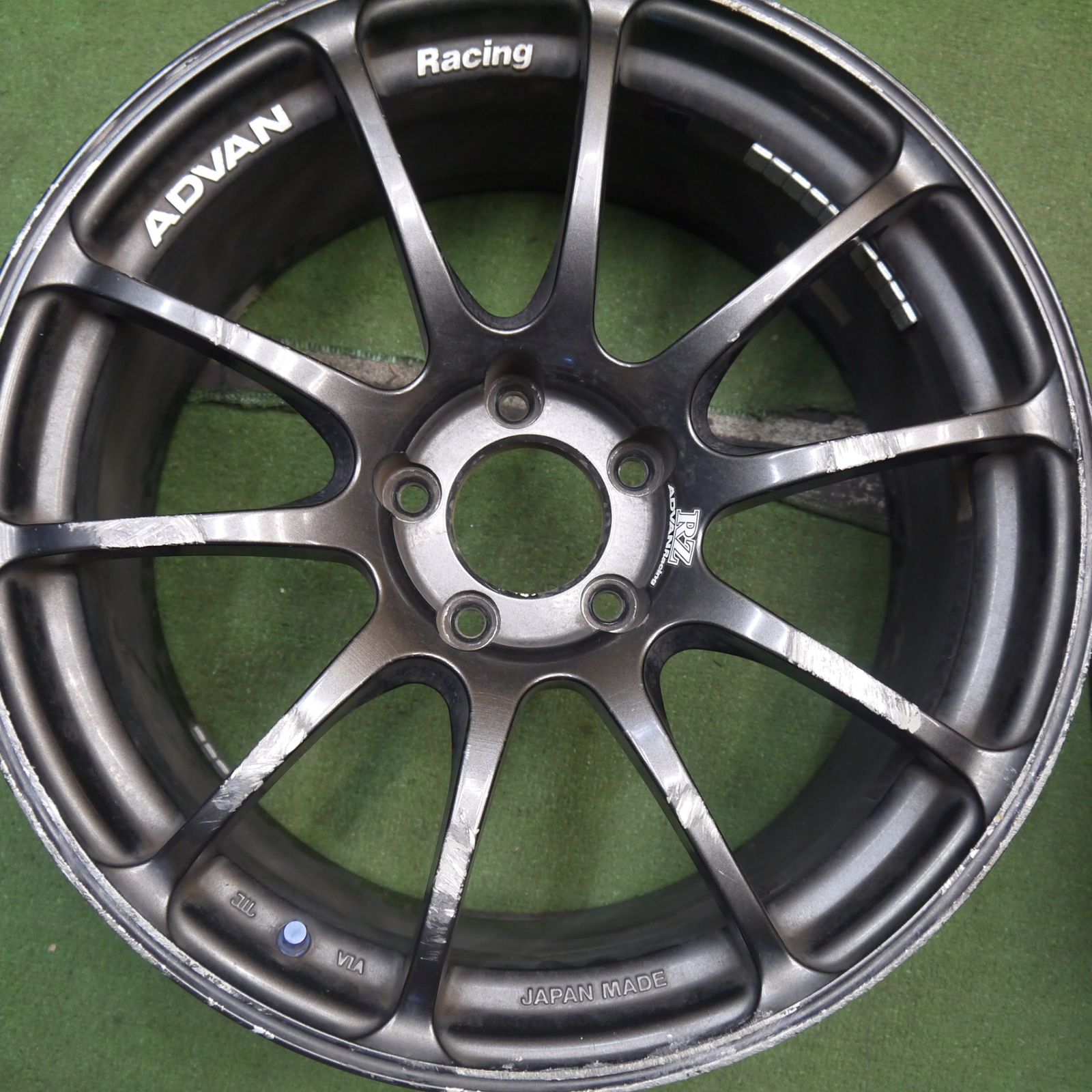 4本価格 RZ ADVAN Racing アドバン レーシング 18インチ ホイール 18×8.5J 18×9J PCD114.3 5H 5090906Hホ TRITUETUBI_COM