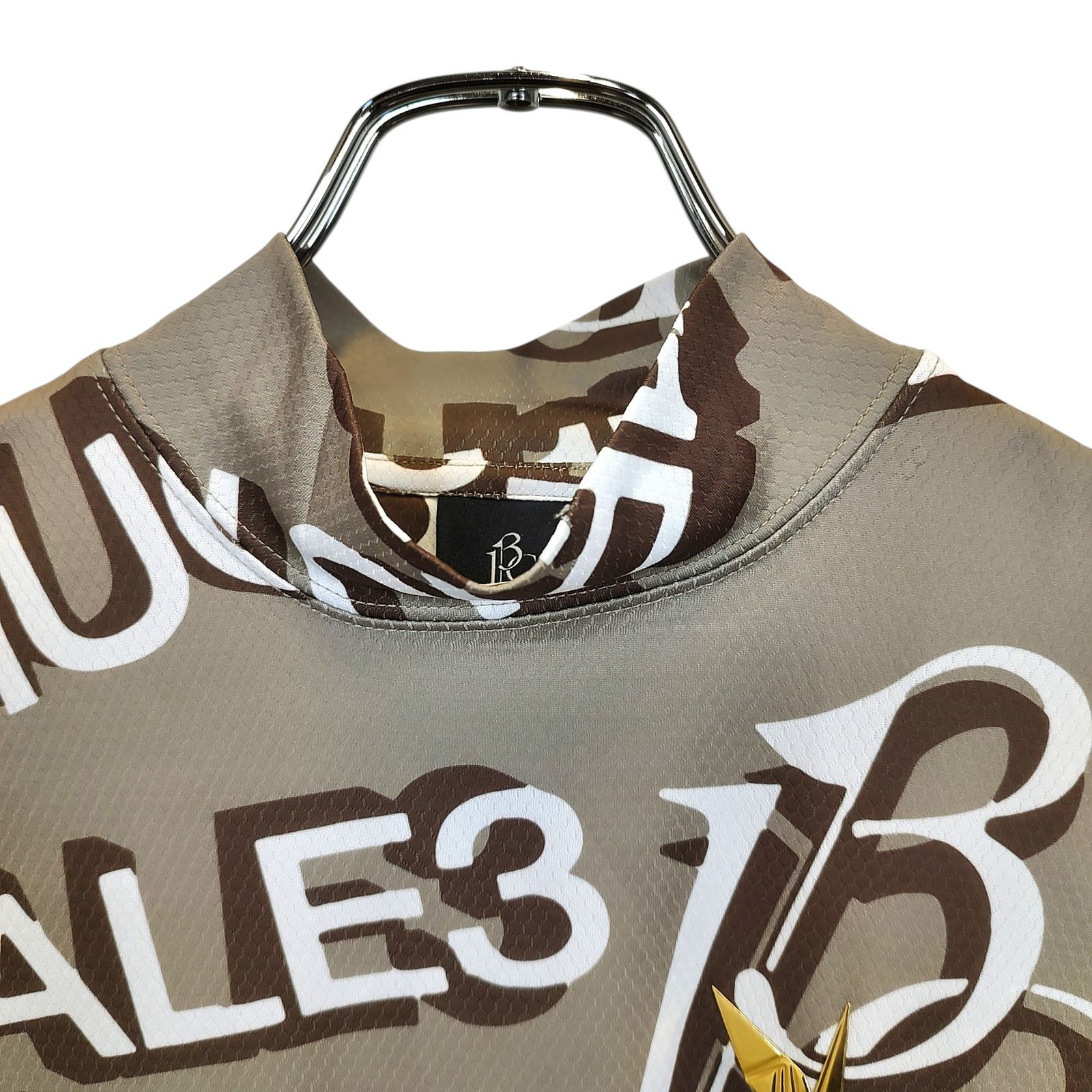 M 【未使用】1PIU1UGUALE3　GOLF ロゴモックネックシャツ 50%OFF ウノピュウノウグァーレトレ ゴルフ GST139-POE398 S/S
