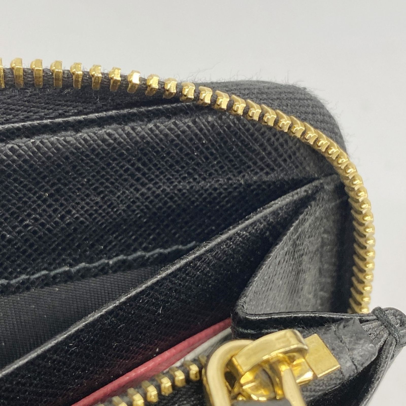 ファッション情報 プラダ Prada プラダ 長財布 サフィアーノ レザー ブラック レディース