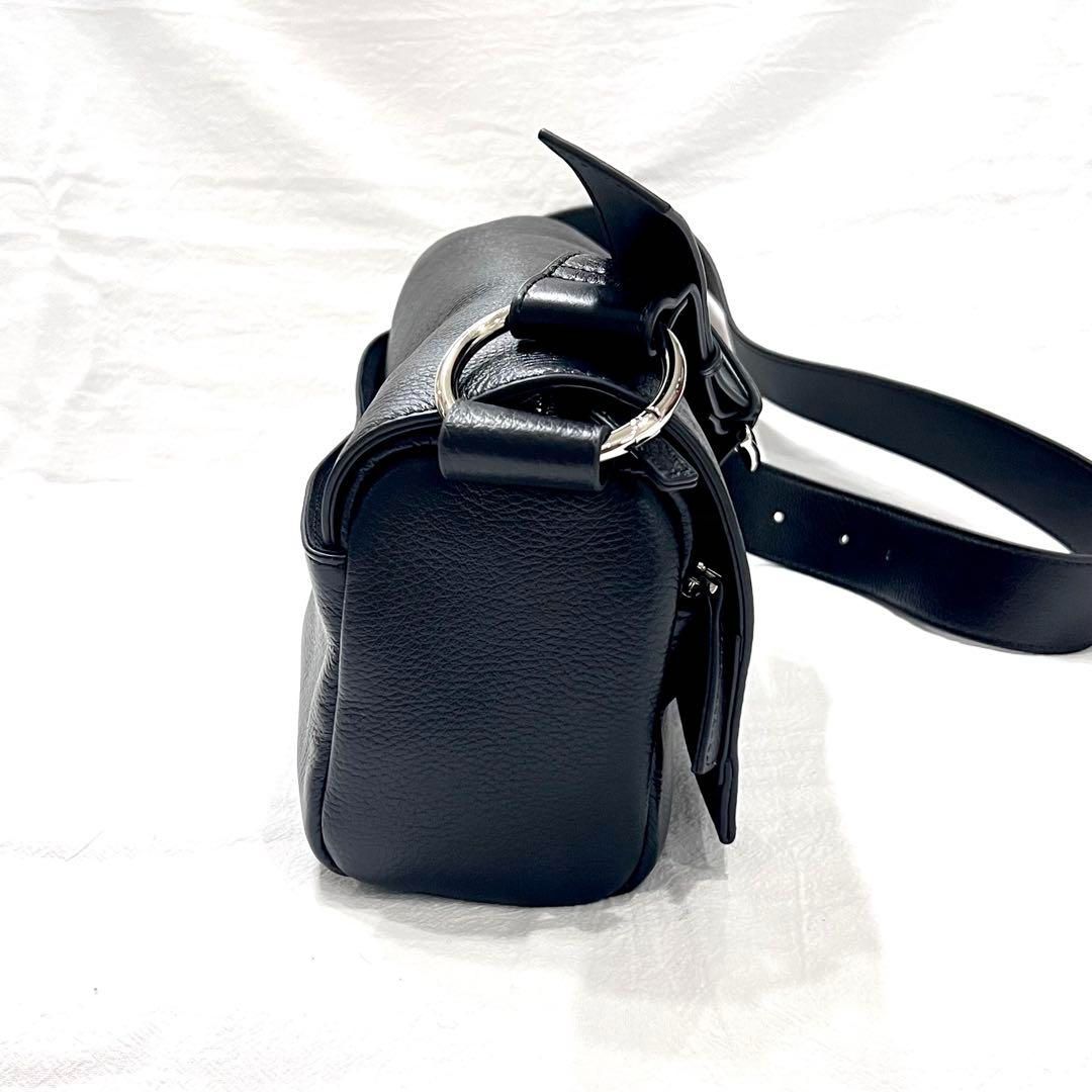 タグ付き☆ BEARDSLEY ビアズリー レザーボディバッグ ブラック