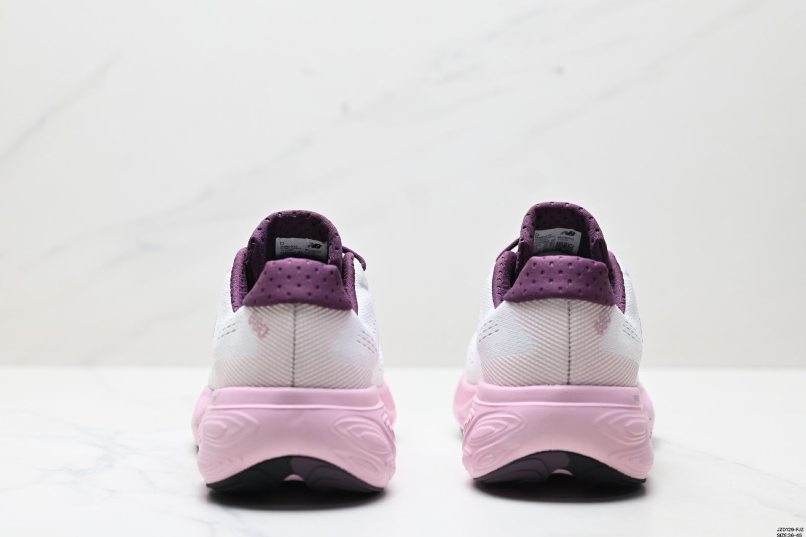 ヨシダ❗新品タグ付き New Balance ピンク トレッキングシューズ ヨシダ様専用❗新品タグ付き New Balance ピンク トレッキング