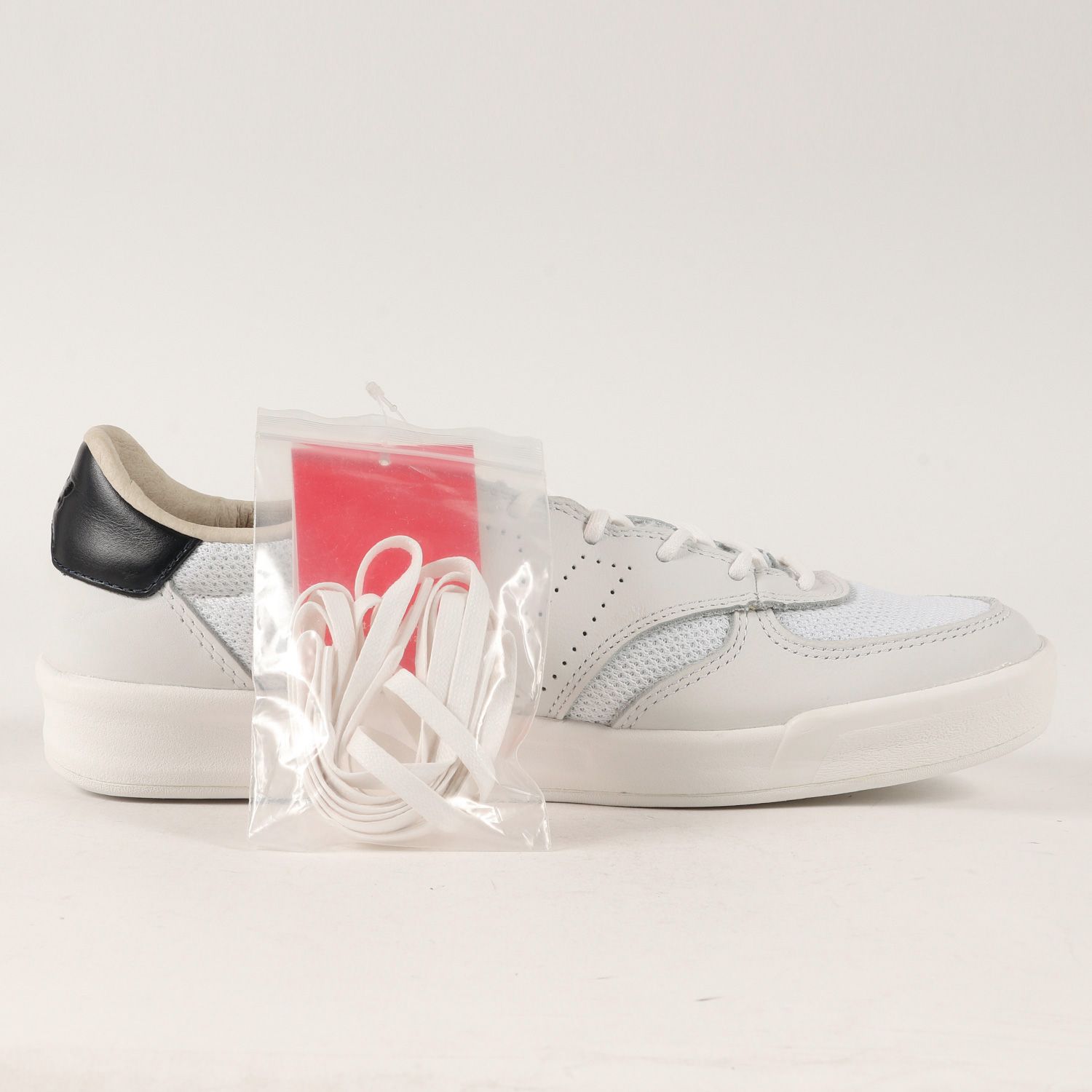 NEW BALANCE ニューバランス BEAUTY&YOUTH 別注 CRT300 TY UNITED 