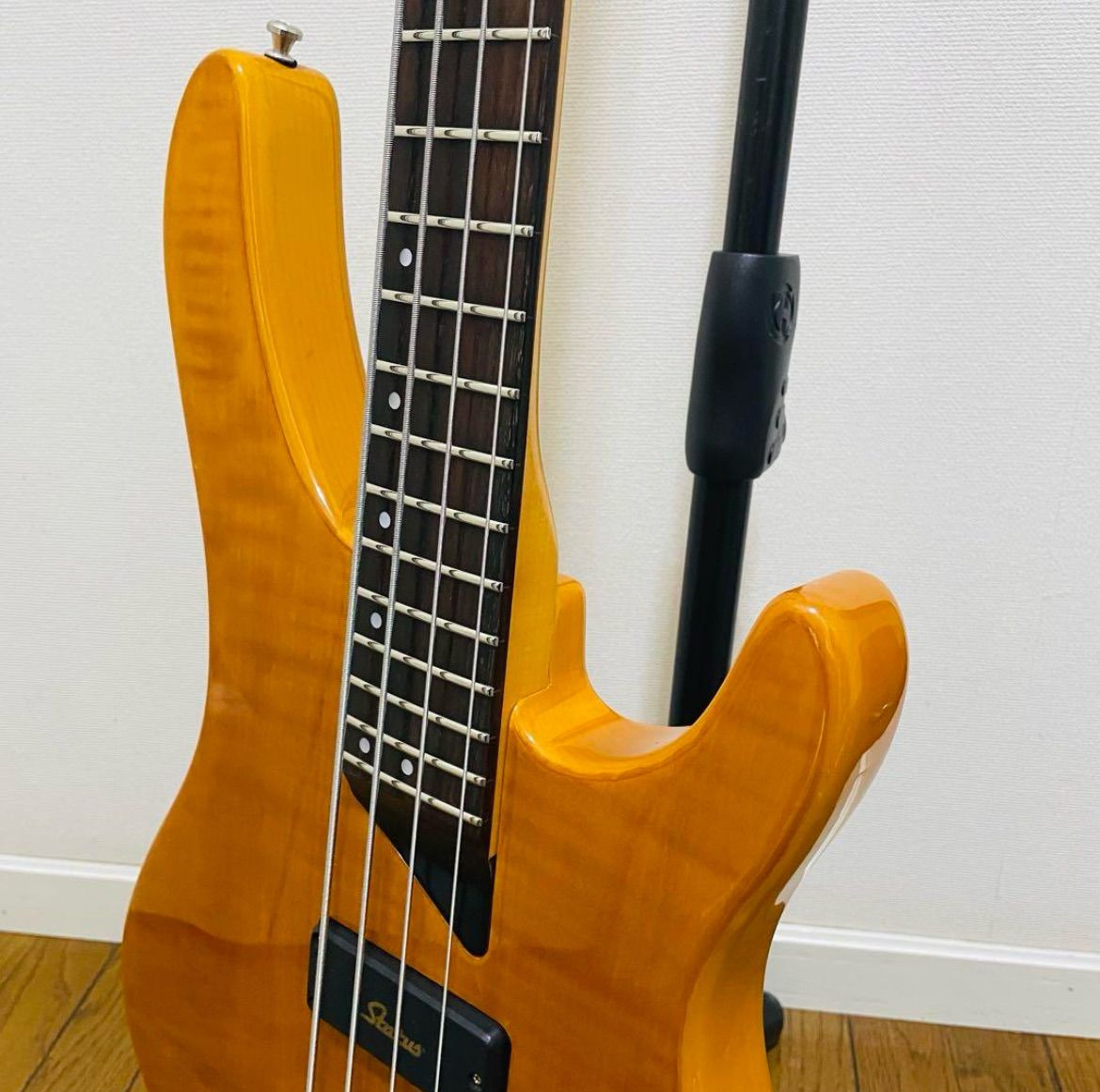 8246 washburn KW-1250 Kip Winger ベース - メルカリ