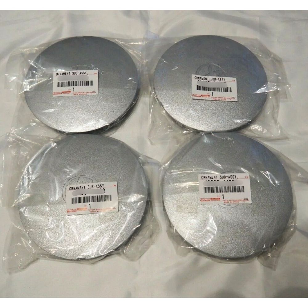 トヨタ 純正 TOYOTA 正規 ホイールハブ オーナメント 4個 セットスープラ JZA80 A80系 パーツ エンジン タイヤ カスタム