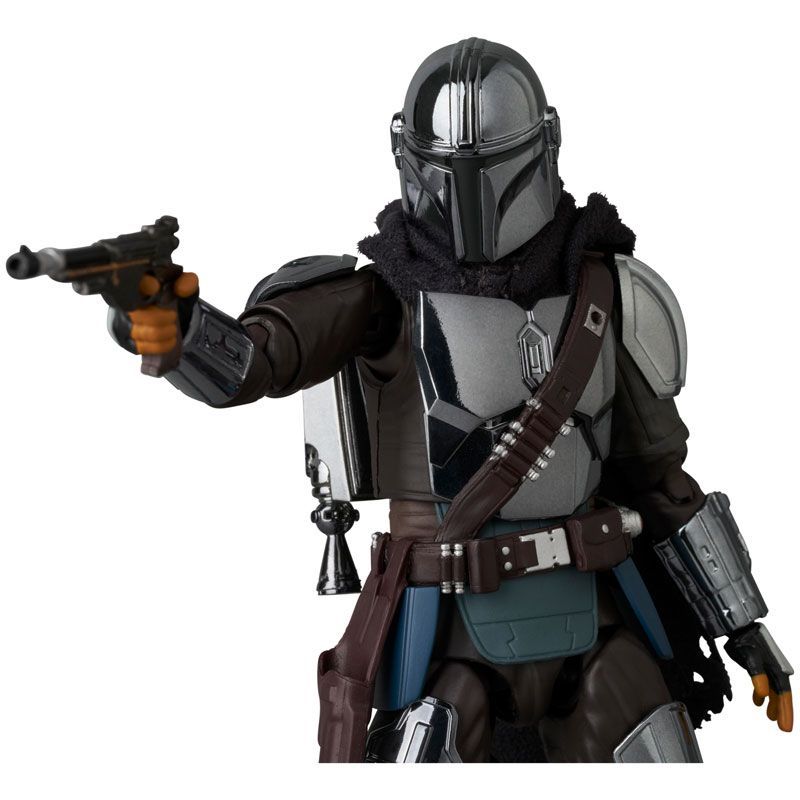 MAFEX No.256 THE MANDALORIAN CHROME Ver. アクションフィギュア
