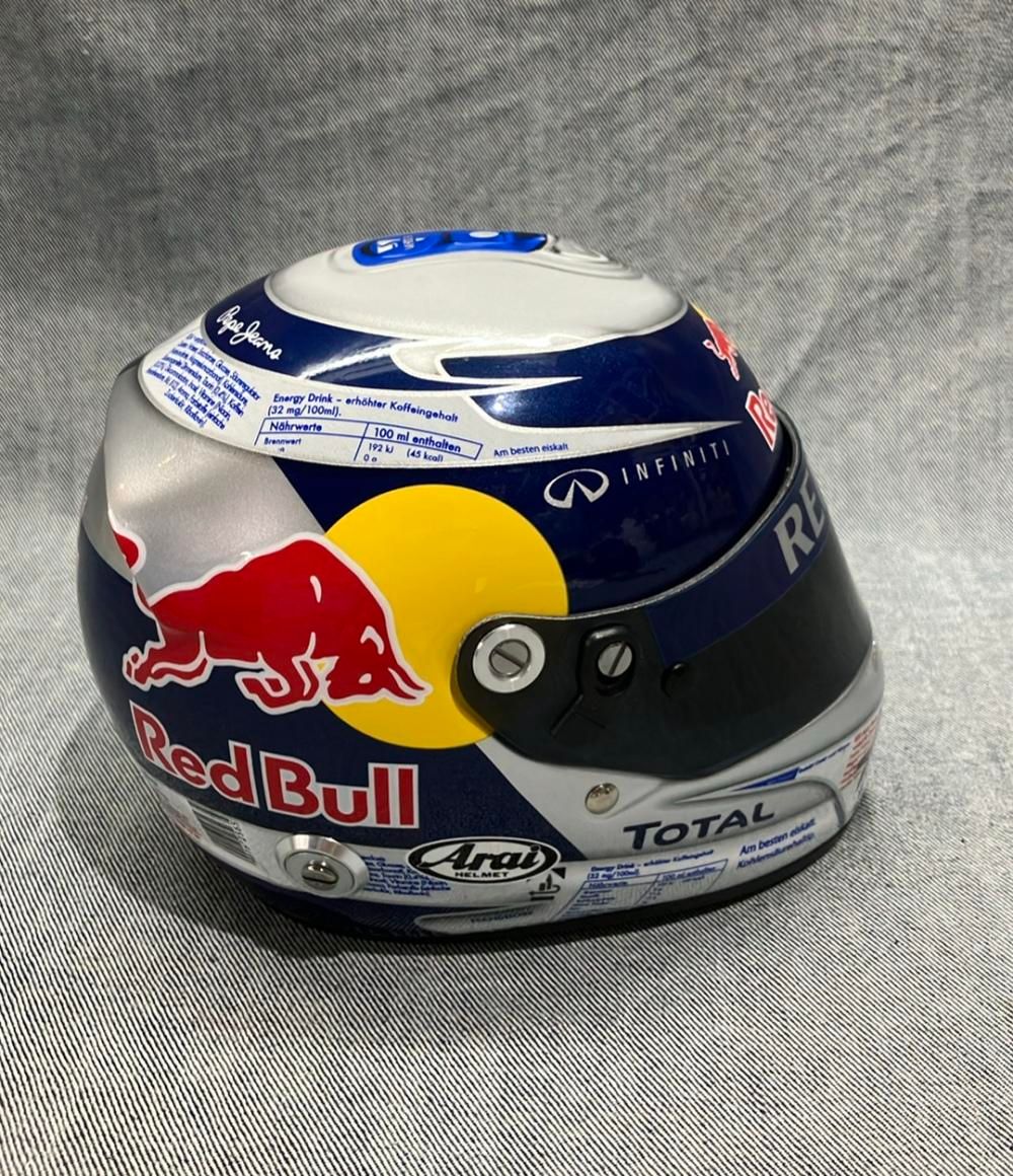セバスチャン・ベッテル　レプリカヘルメット1/2 ヴィンテージ セバスチャン・ベッテル 1/2ヘルメット vettel MINI HELMET