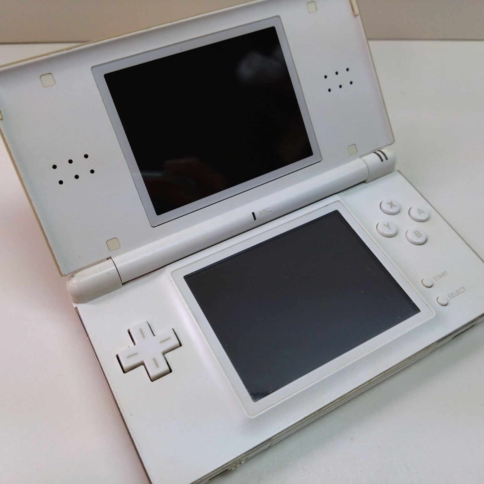 ニンテンドー3DS - Nintendo 3DS  本体ライトブルー　［箱はオマケです］ Amazon | ニンテンドー3DS ライトブルー | ゲーム機本体