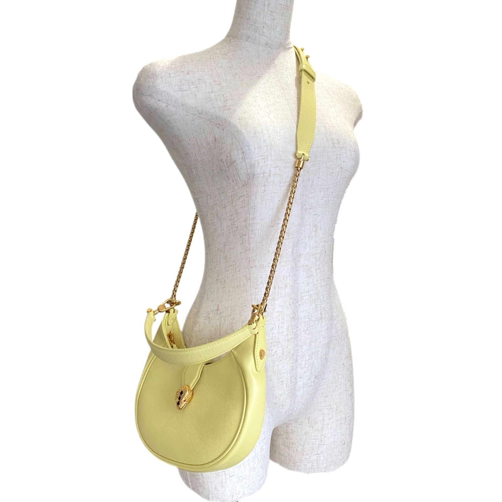 新品・未使用】BVLGARI SERPENTI セルペンティクロスボディバッグ