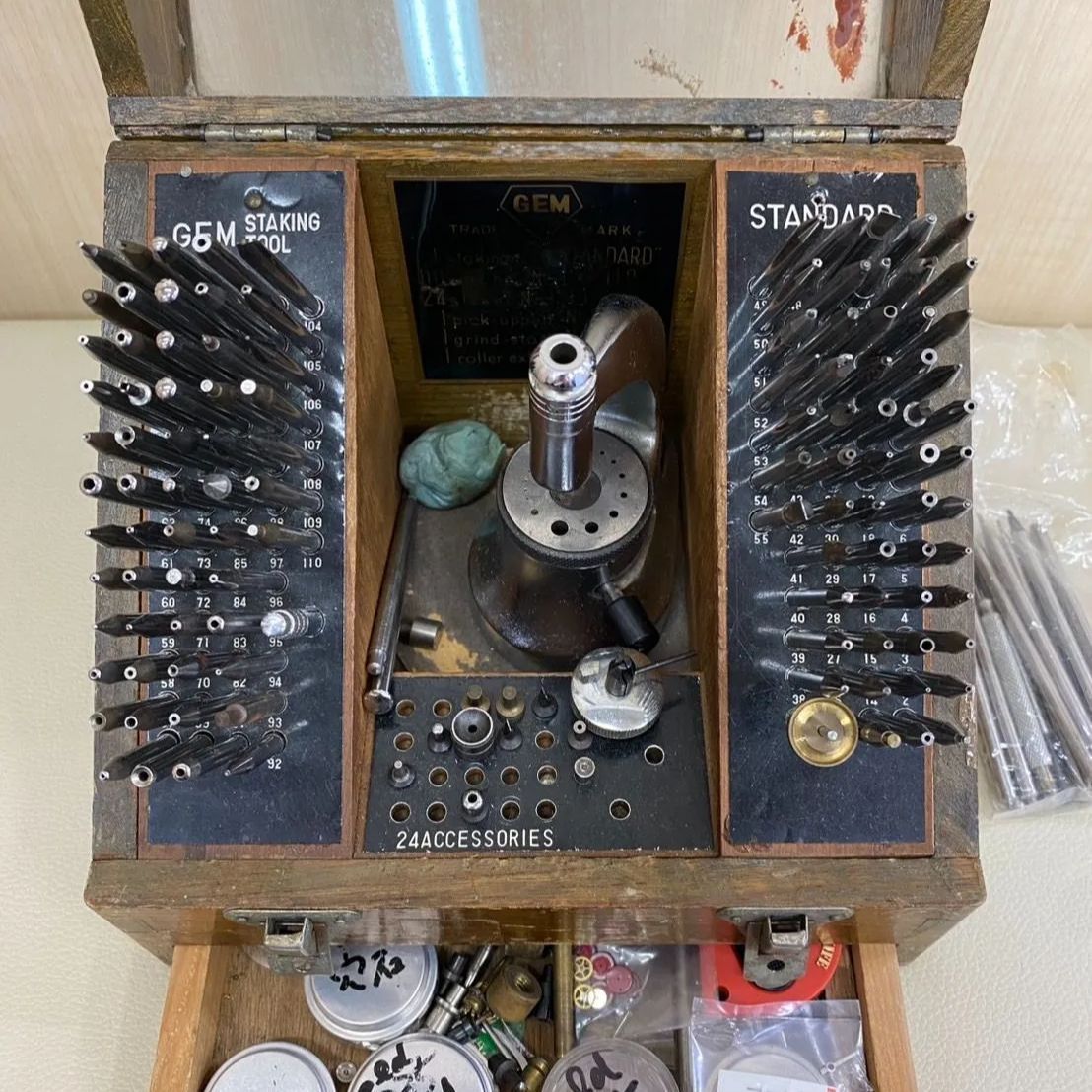 GEM お買い得品 スタッキングツール 時計用工具 ポンス台 時計 修理