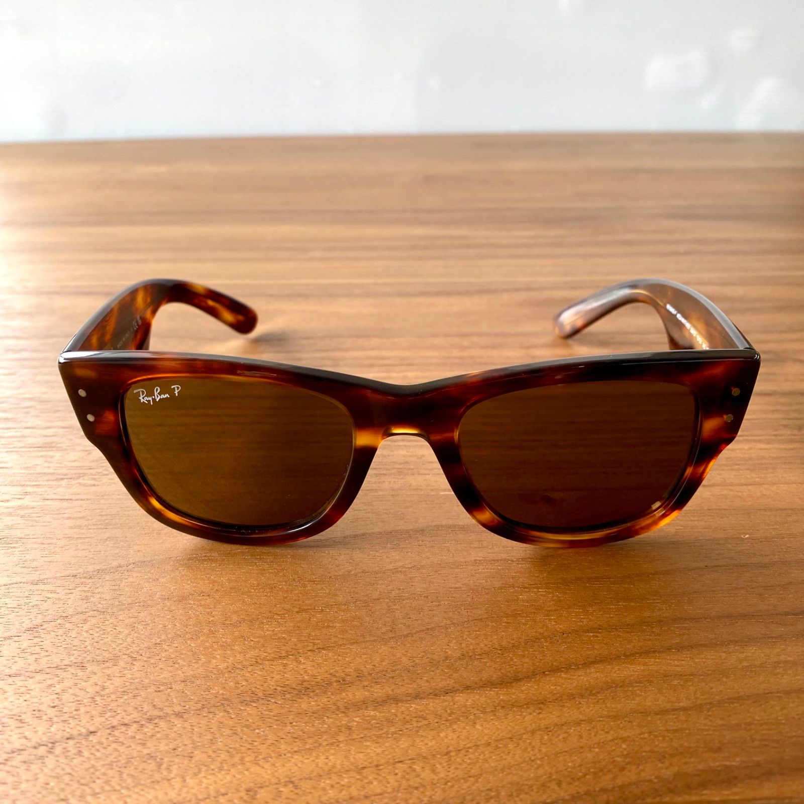 Ray-Ban メガウェイファーラー