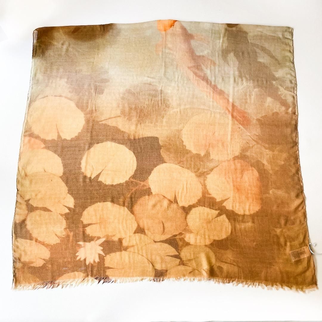 水彩柄大判ストール