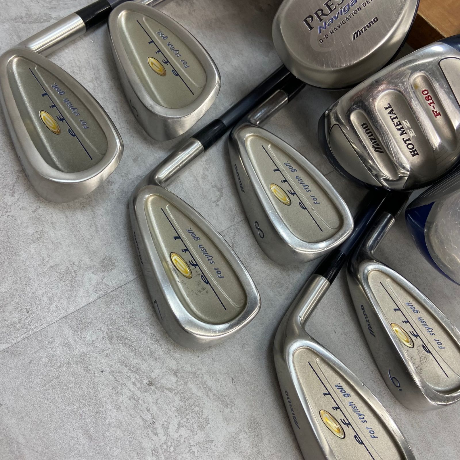 Caledonia　カレドニア　Paradiso　パラディーゾ　レディースゴルフ8本セット　カーボン　L　右利き用　キャディバッグ　初心者おすすめ Caledonia カレドニア Paradiso パラディーゾ レディースゴルフ8
