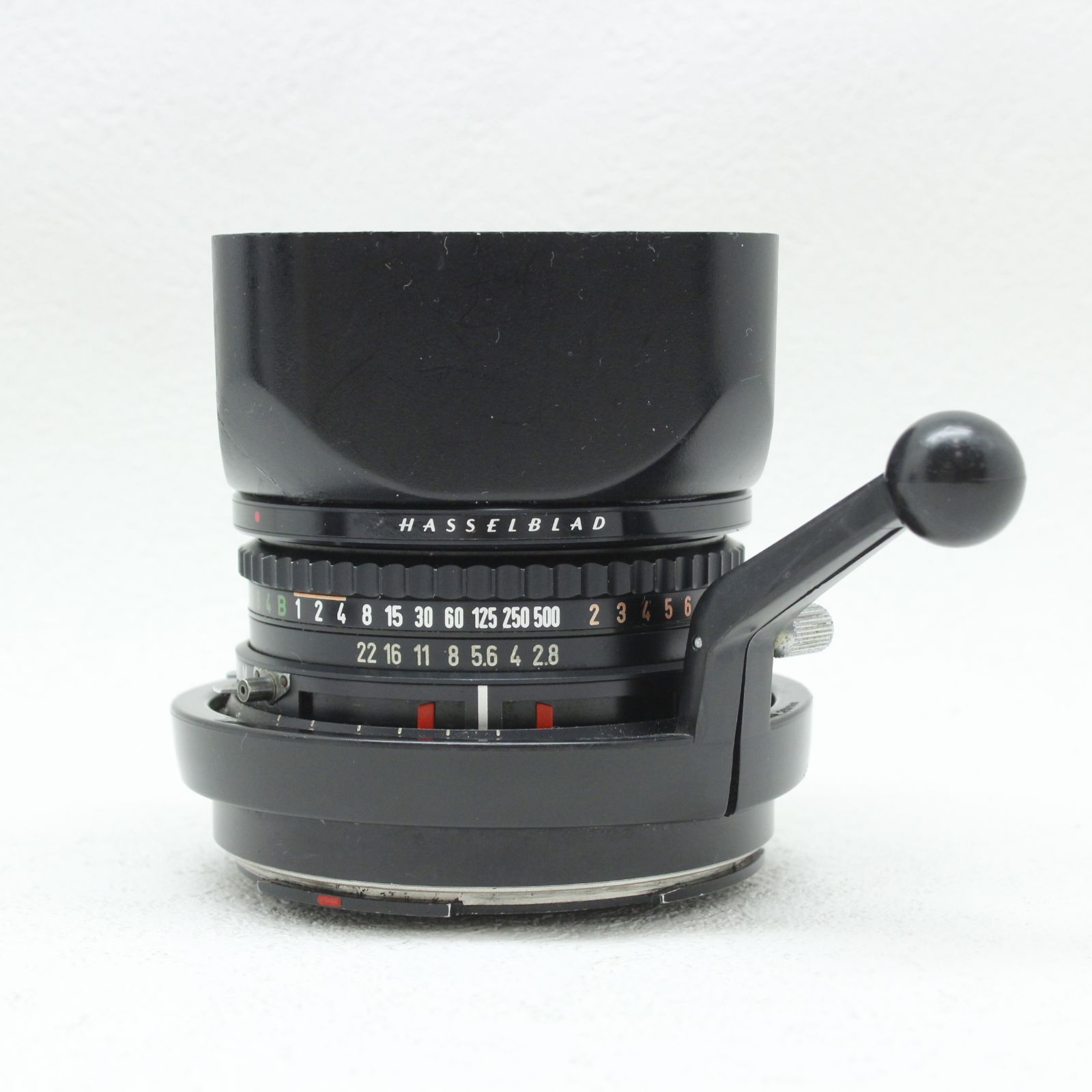 □Hasselblad プラナー 80mm F2.8 T＊ フード付き